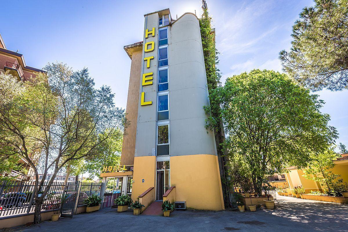 Hotel Real Firenze Bagian luar foto