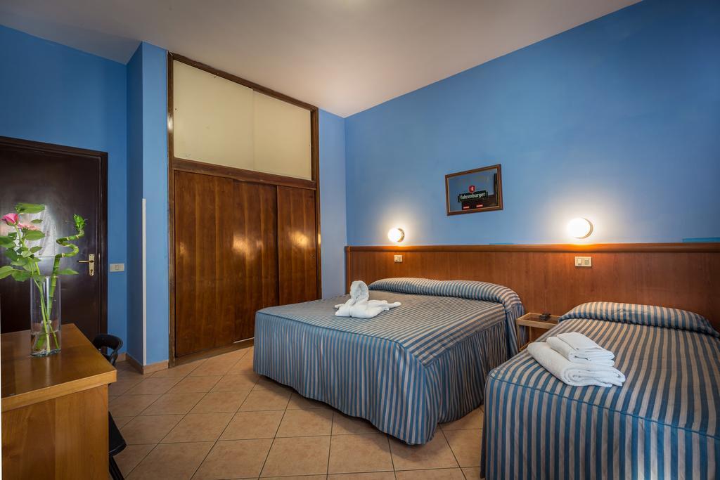 Hotel Real Firenze Bagian luar foto